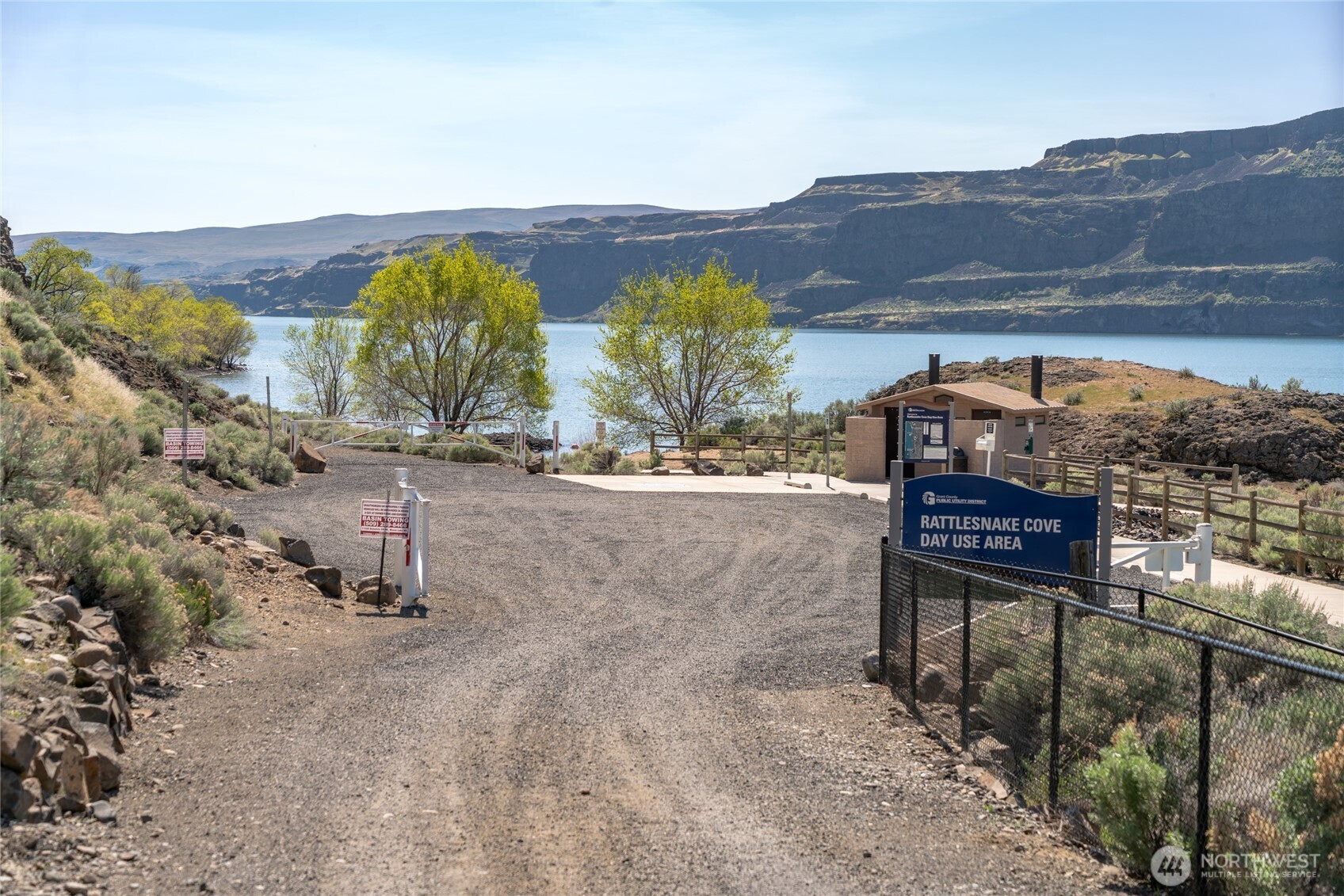 1422 SW Sunland Road , Quincy, WA 98848