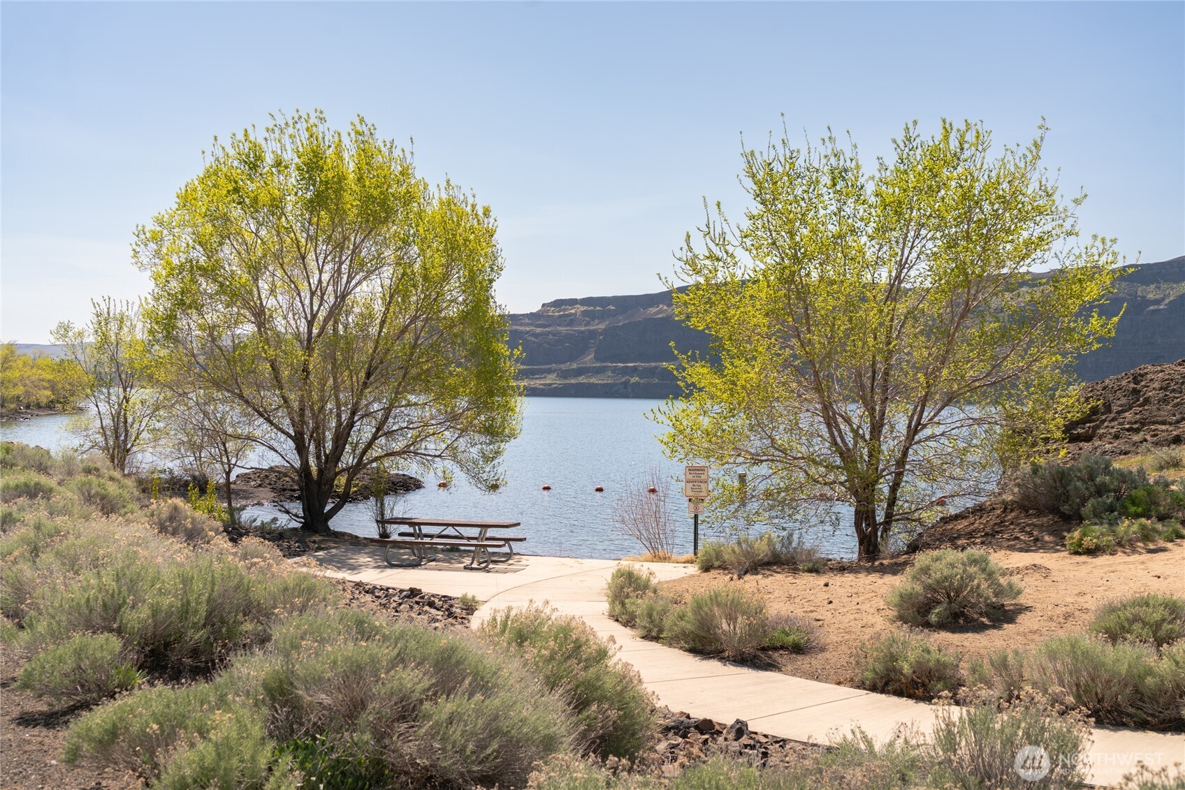 1422 SW Sunland Road , Quincy, WA 98848