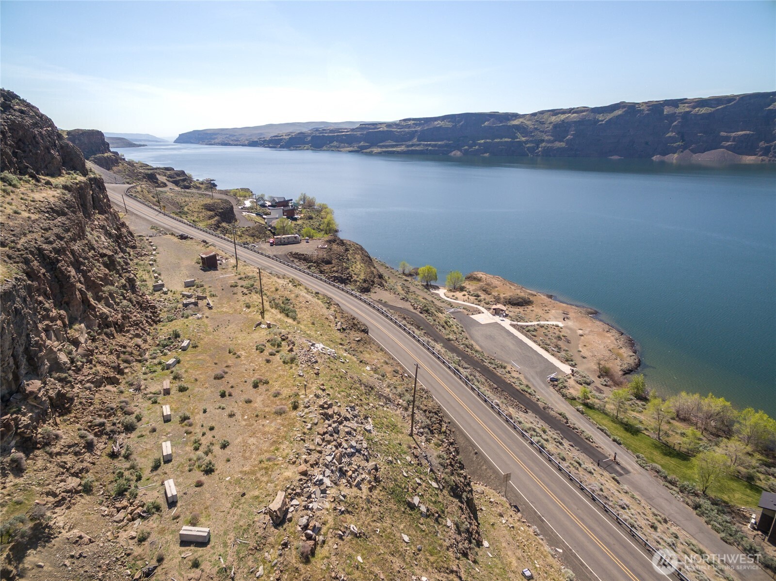 1422 SW Sunland Road , Quincy, WA 98848