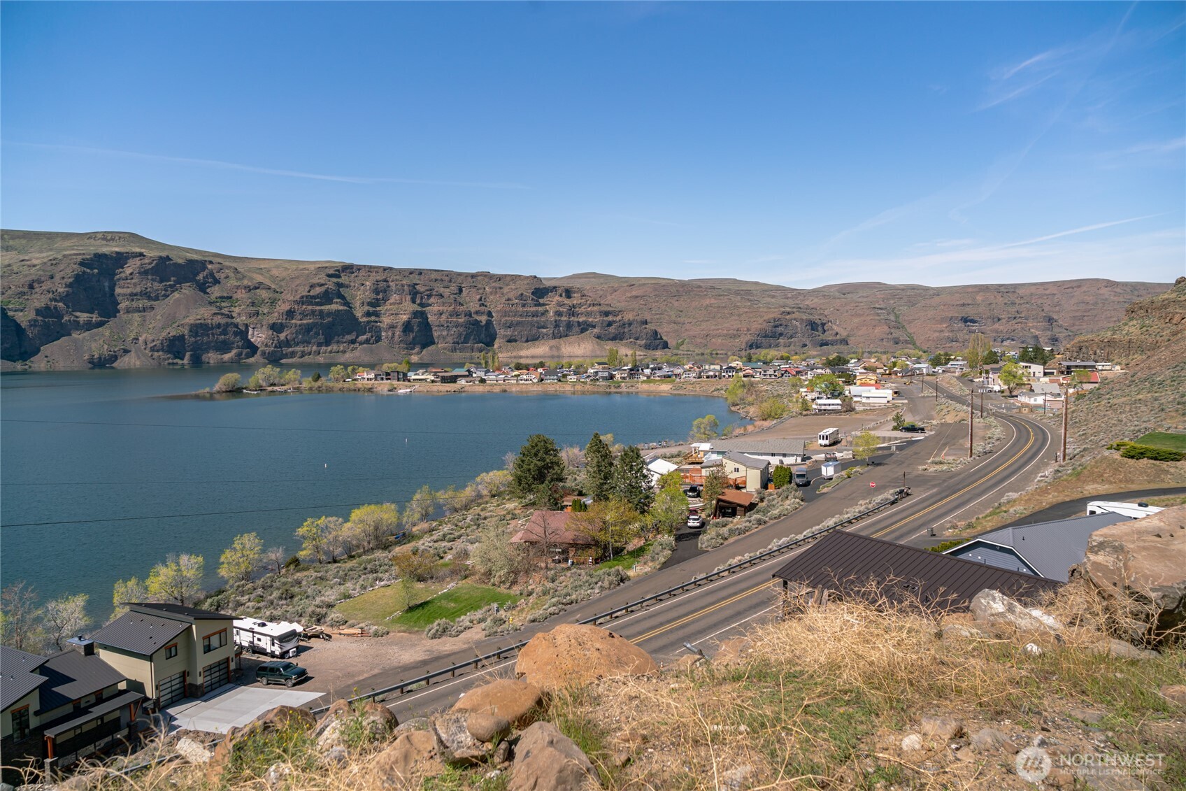 1422 SW Sunland Road , Quincy, WA 98848