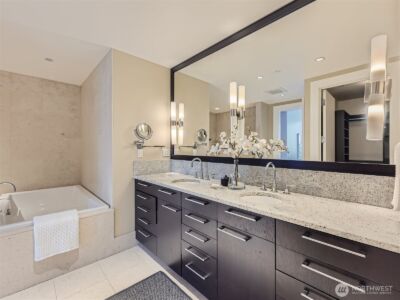 1521 2nd Avenue #2502, Seattle, WA 98101-4518 - Photo 19