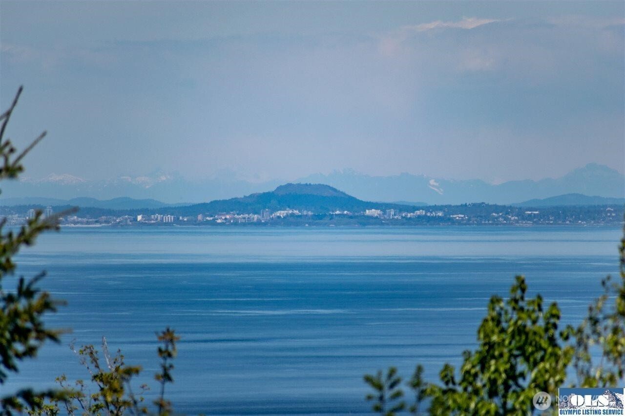 999 Ediz View Dr , Port Angeles, WA 98362