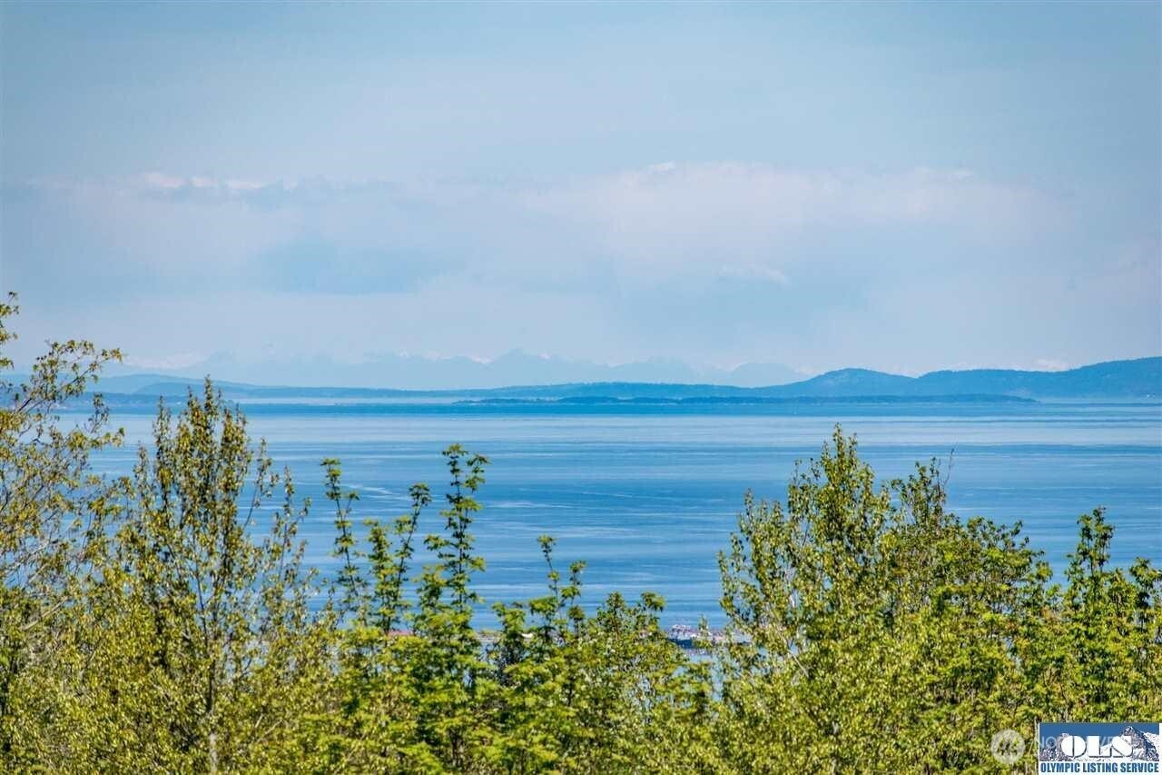 999 Ediz View Dr , Port Angeles, WA 98362