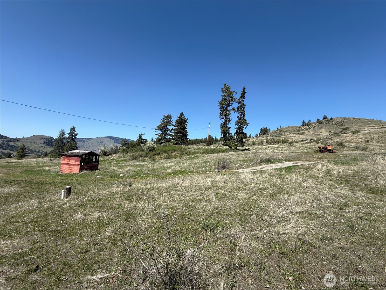 26 Grandview Road , Curlew, WA 99118