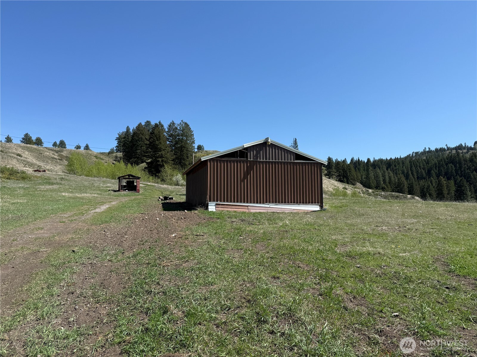 26 Grandview Road , Curlew, WA 99118