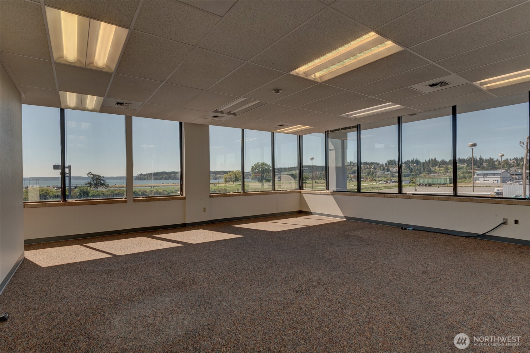 275 SE Pioneer Way #204, Oak Harbor, WA 98277