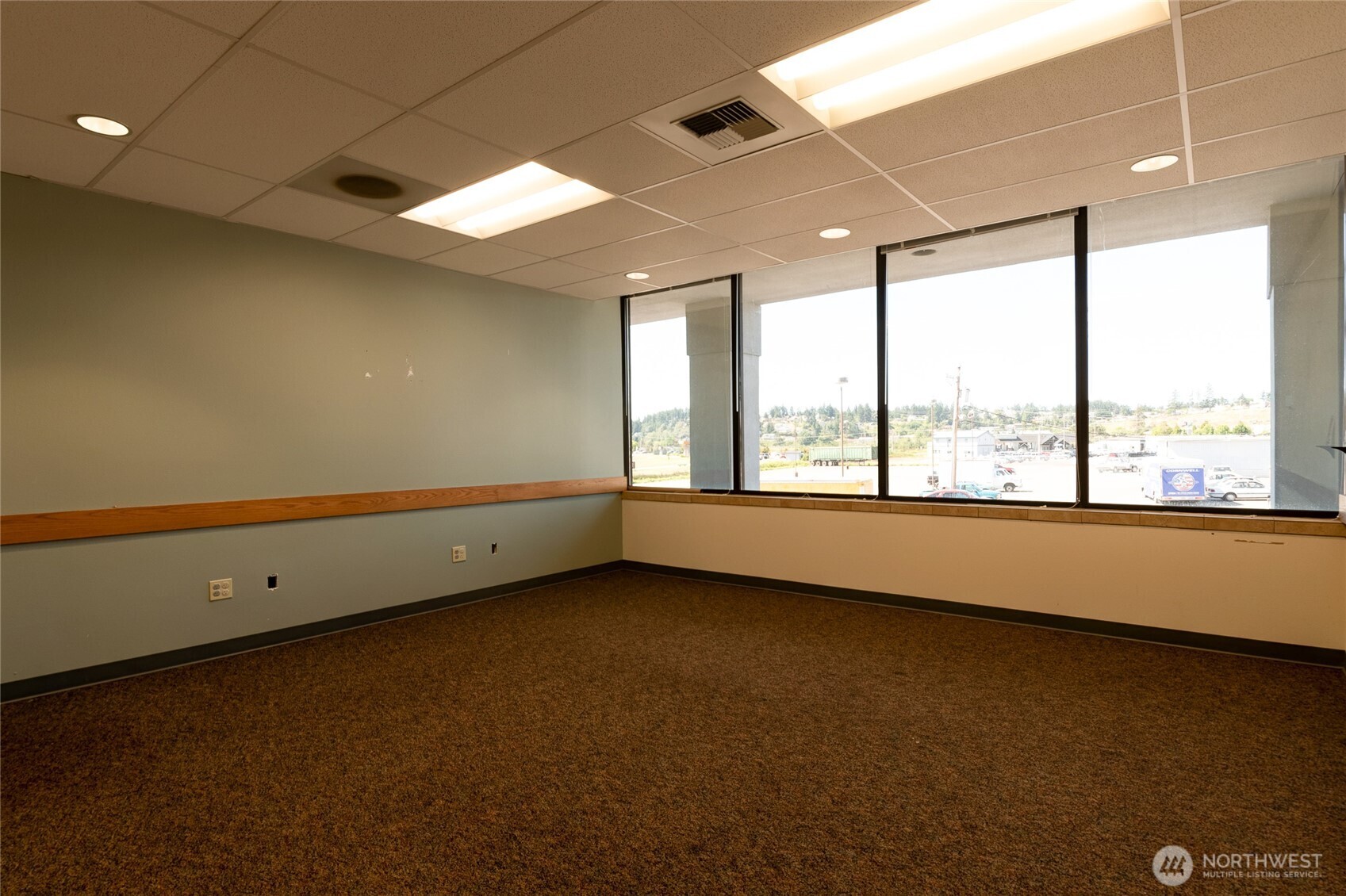 275 SE Pioneer Way #204, Oak Harbor, WA 98277