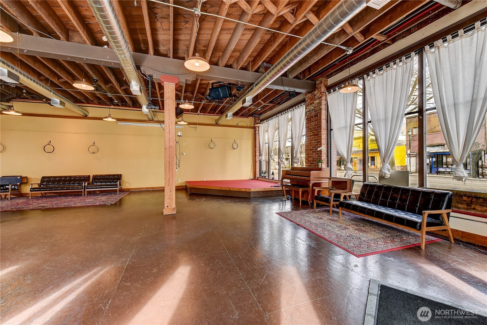 5619 Rainier Avenue S, Seattle, WA 98118