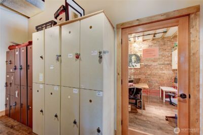 5619 Rainier Avenue S, Seattle, WA 98118 - Photo 10