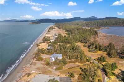38 A Surfcrest Drive , Oak Harbor, WA 98277