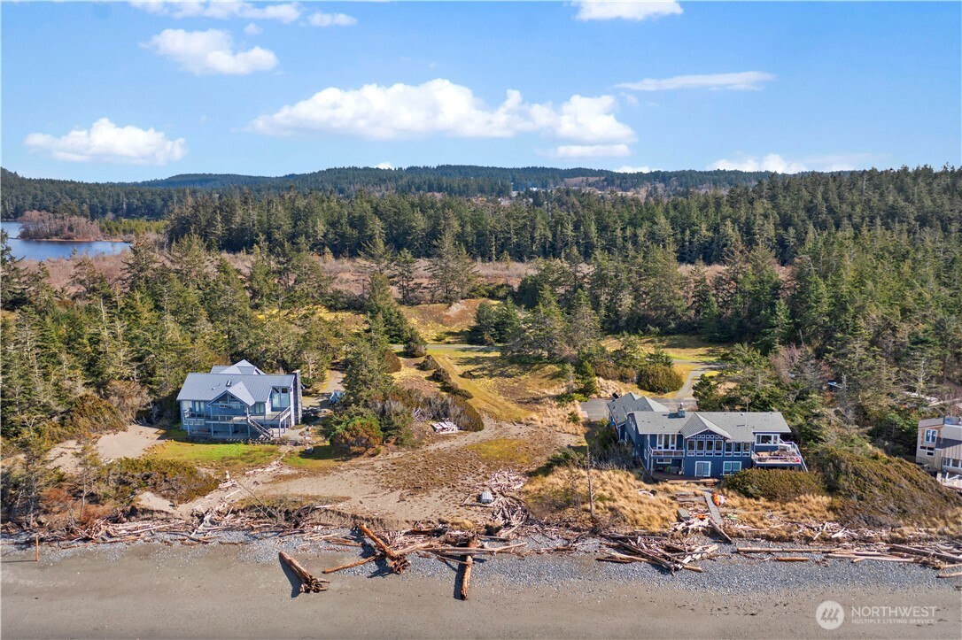 38 A Surfcrest Drive , Oak Harbor, WA 98277