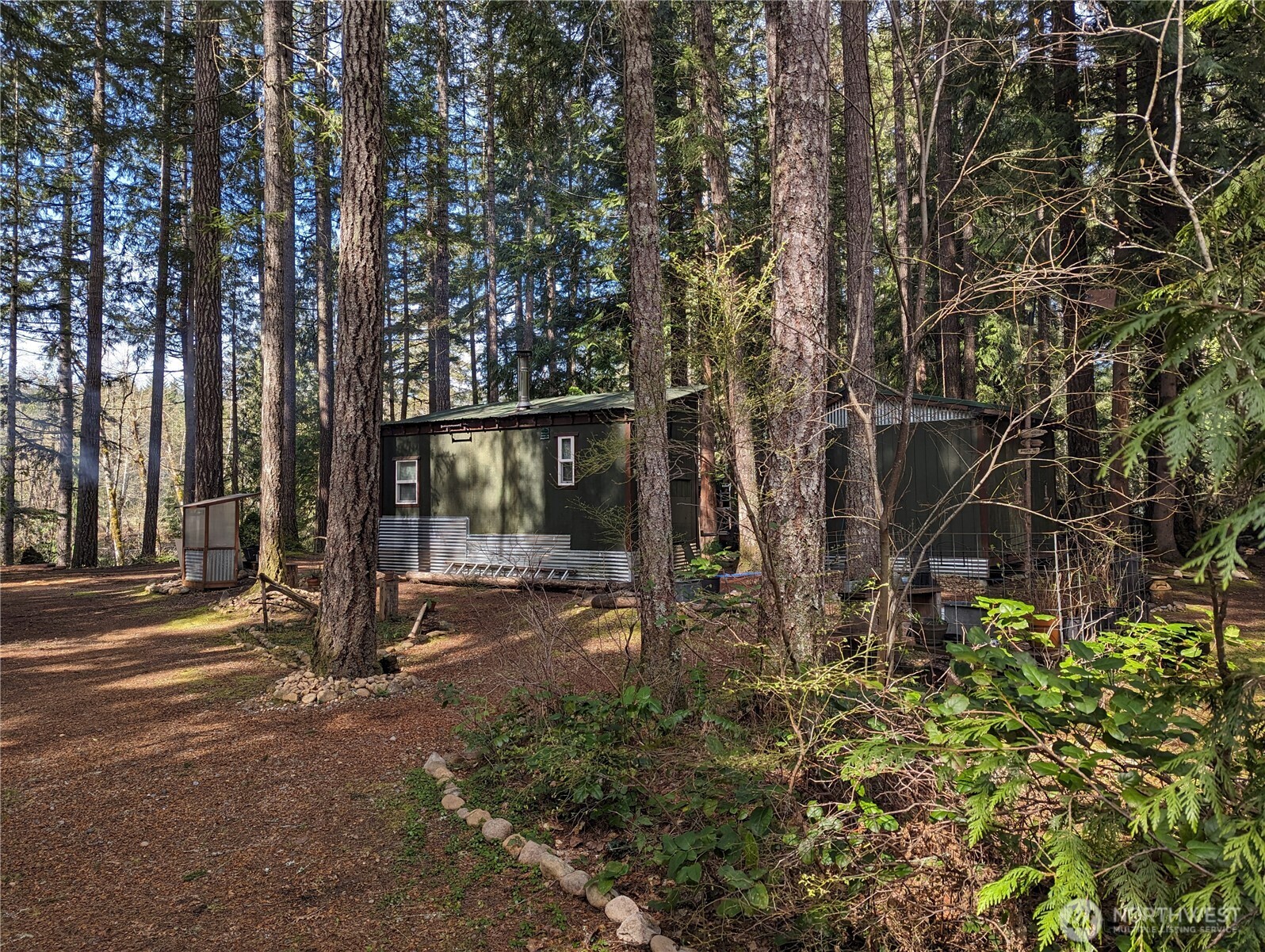 390 N Duckabush Drive W, Hoodsport, WA 98548