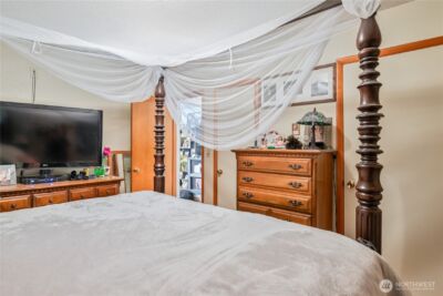 1016 Oak , Kelso, WA 98626 - Photo 18