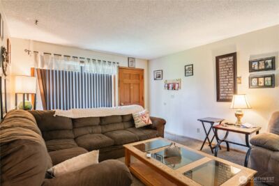 1016 Oak , Kelso, WA 98626 - Photo 5