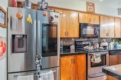 1016 Oak , Kelso, WA 98626 - Photo 8