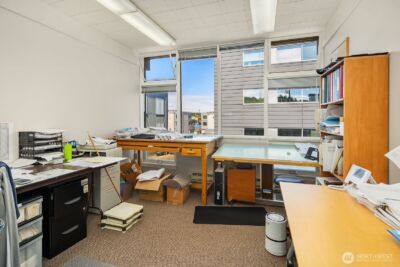 2300 W Commodore Way , Seattle, WA 98199 - Photo 15