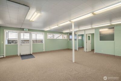 2300 W Commodore Way , Seattle, WA 98199 - Photo 27