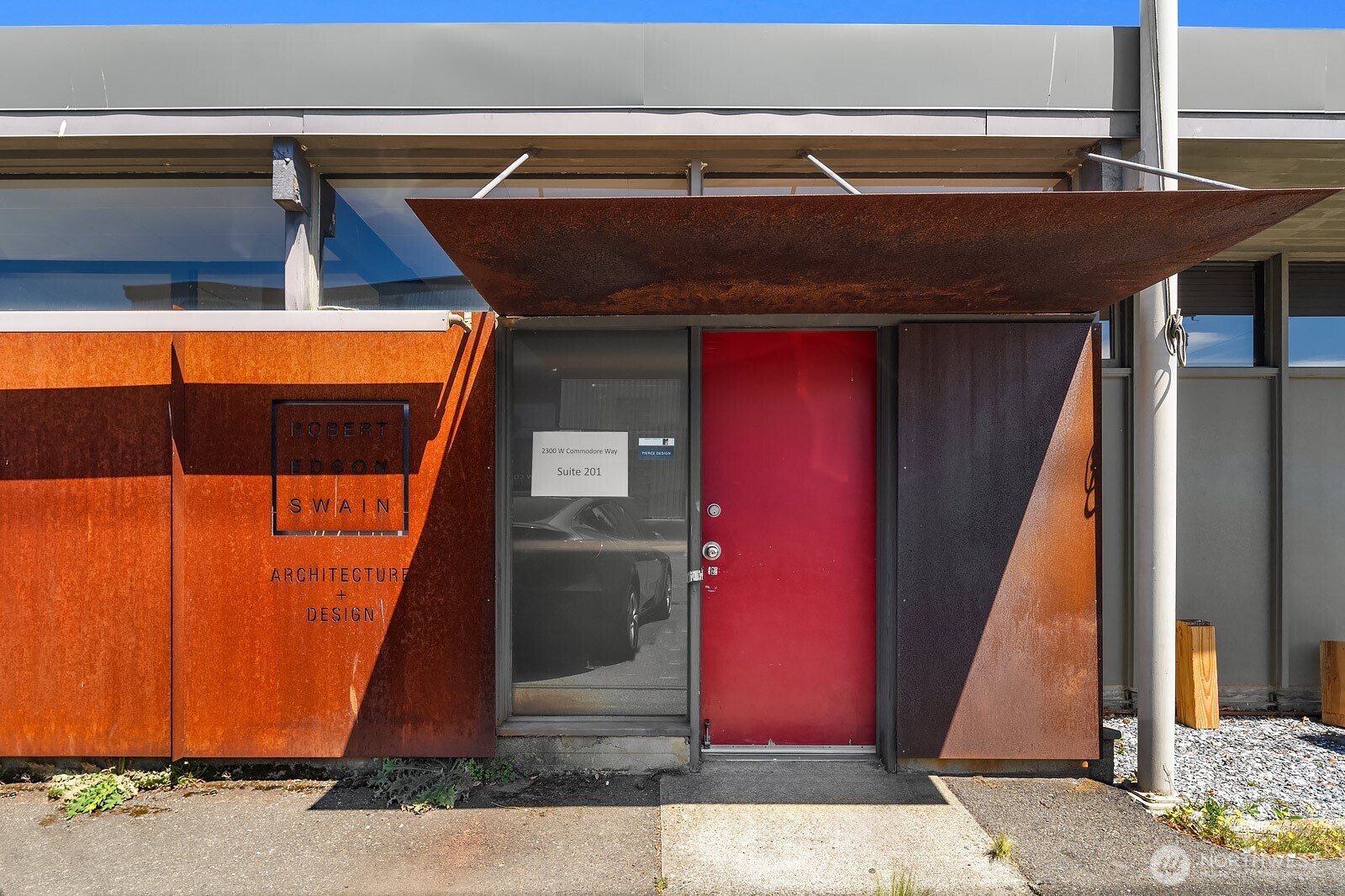 2300 W Commodore Way , Seattle, WA 98199