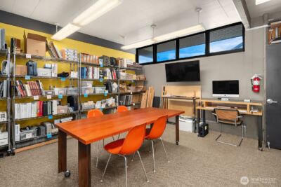 2300 W Commodore Way , Seattle, WA 98199 - Photo 31