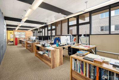 2300 W Commodore Way , Seattle, WA 98199 - Photo 33