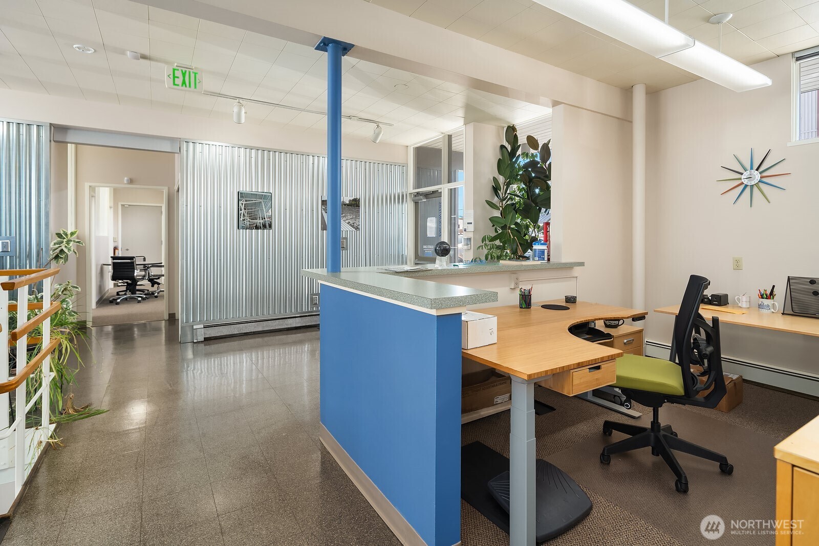 2300 W Commodore Way , Seattle, WA 98199