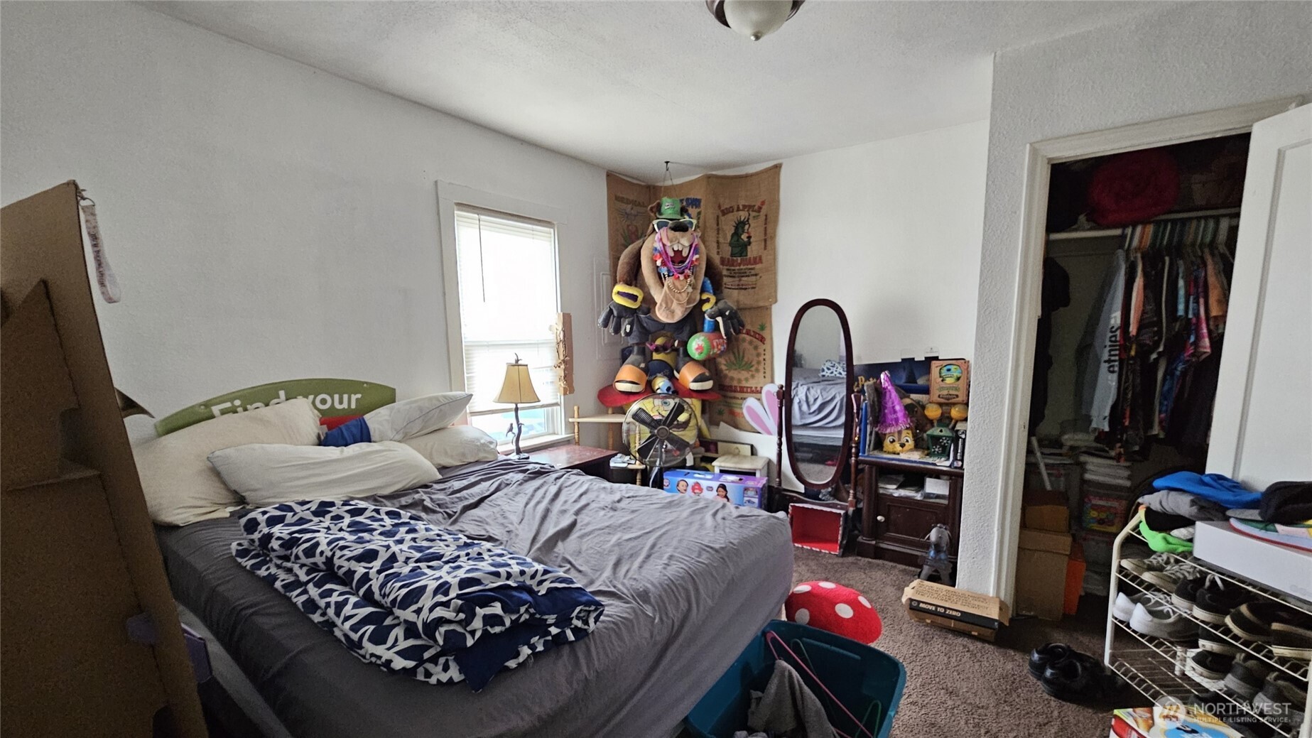 706 Laurel Street , Kelso, WA 98626