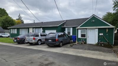 706 Laurel Street , Kelso, WA 98626 - Photo 2