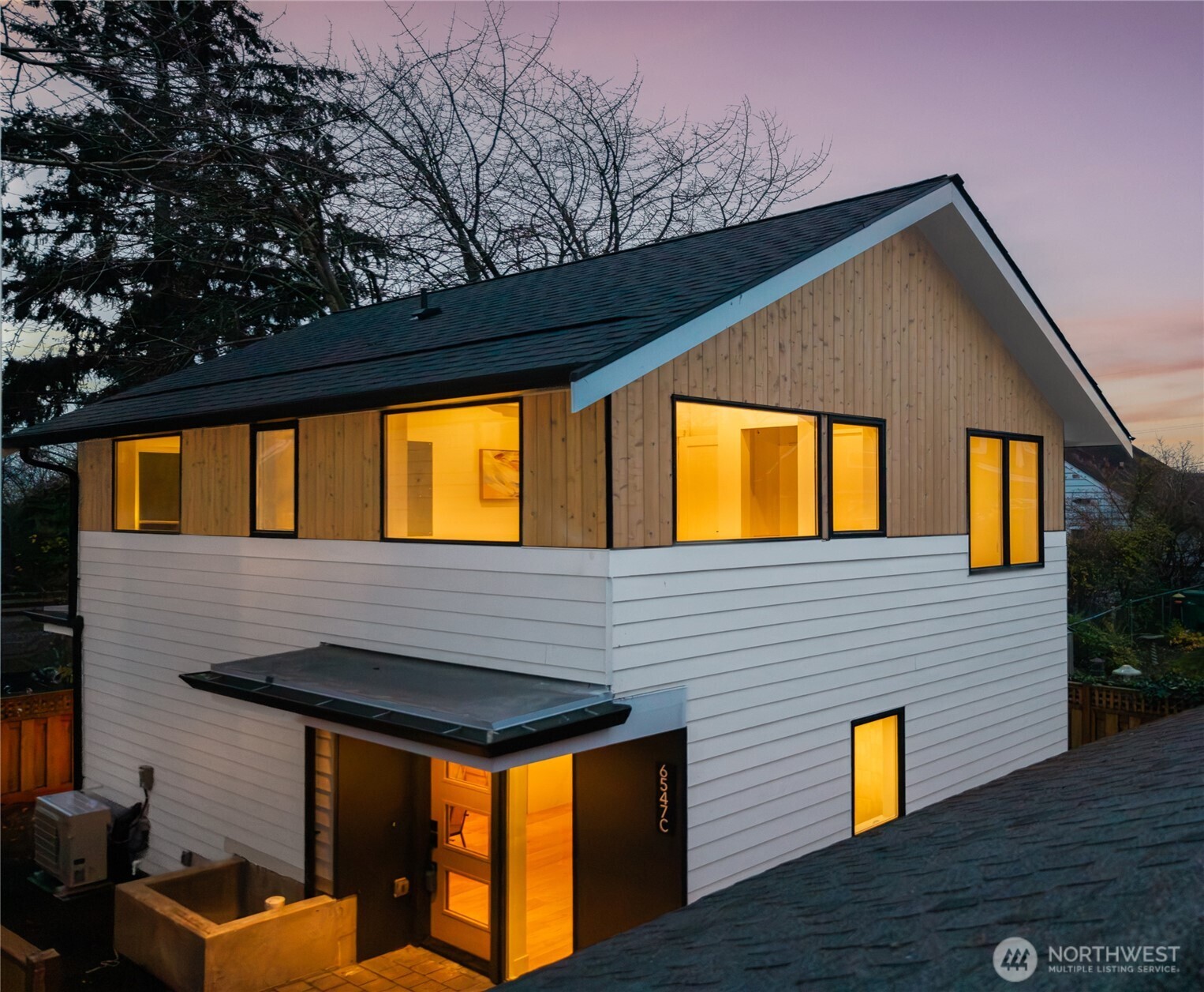 6547 11th Avenue NW #C, Seattle, WA 98117