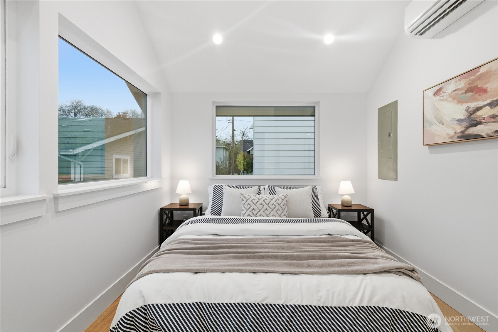 6547 11th Avenue NW #C, Seattle, WA 98117