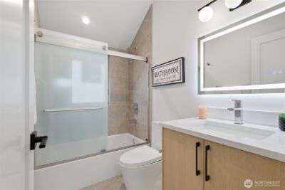 6547 11th Avenue NW #C, Seattle, WA 98117 - Photo 23