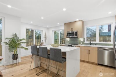 6547 11th Avenue NW #C, Seattle, WA 98117 - Photo 9