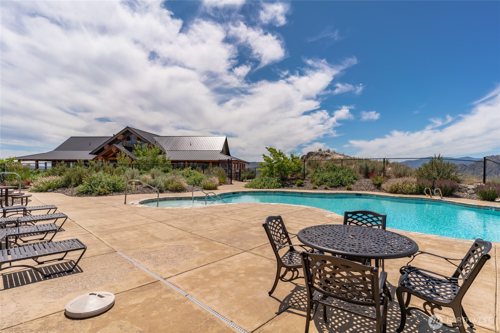 1 Gunsmoke Road , Brewster, WA 98812