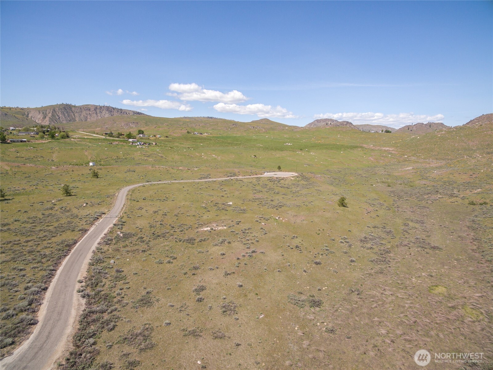 1 Gunsmoke Road , Brewster, WA 98812