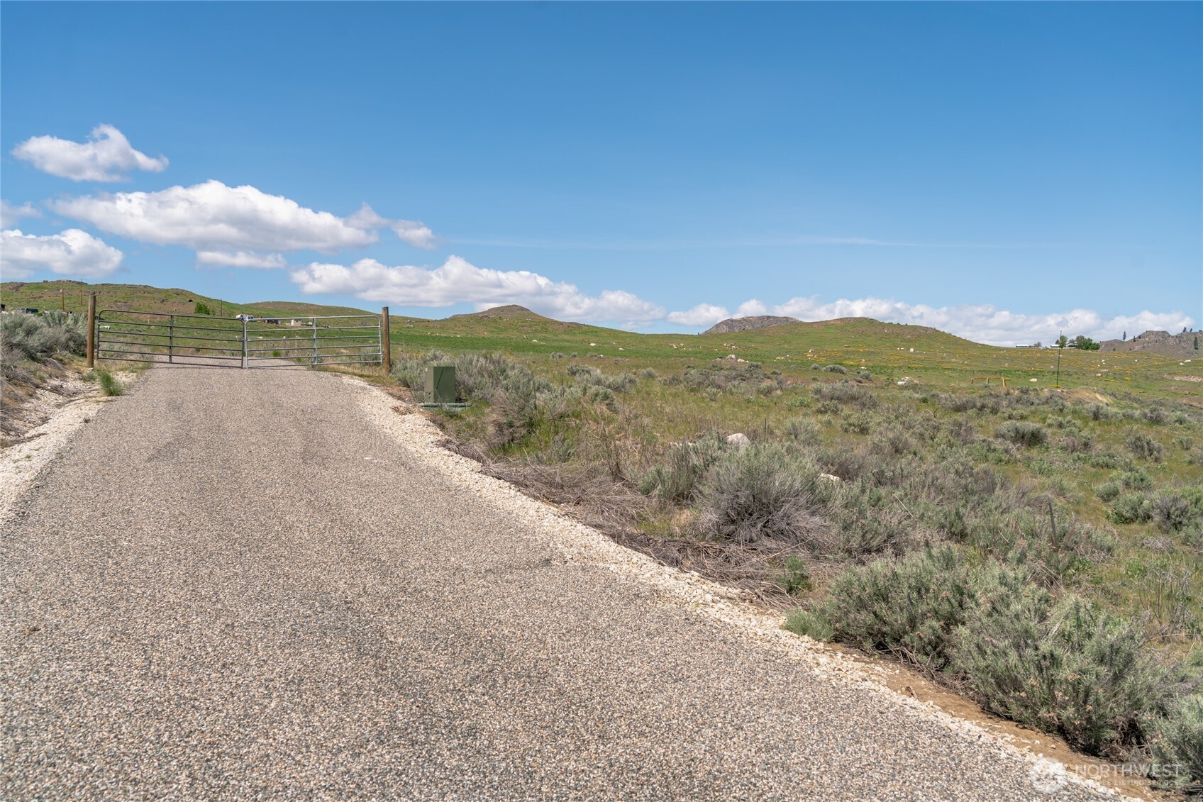 1 Gunsmoke Road , Brewster, WA 98812