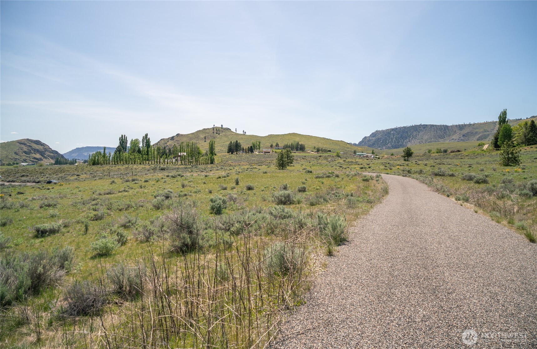 1 Gunsmoke Road , Brewster, WA 98812