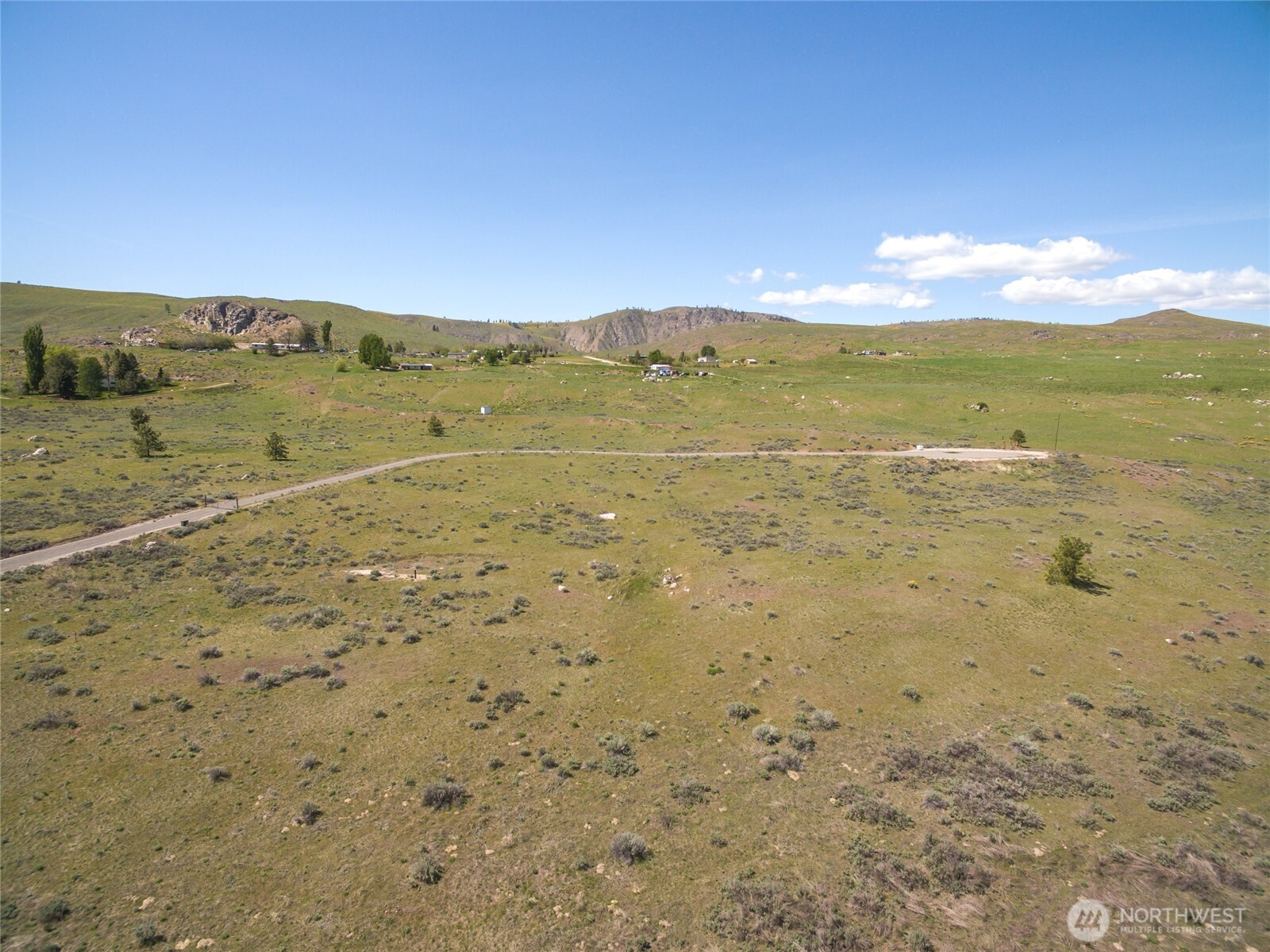 1 Gunsmoke Road , Brewster, WA 98812