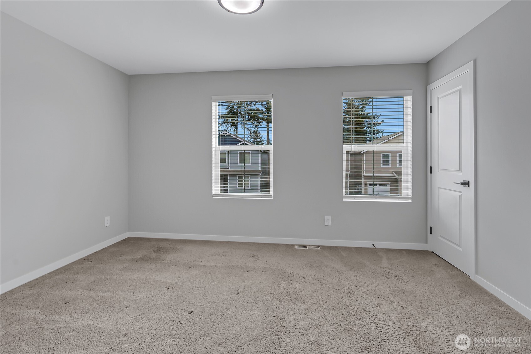 5212 E M Street , Tacoma, WA 98404