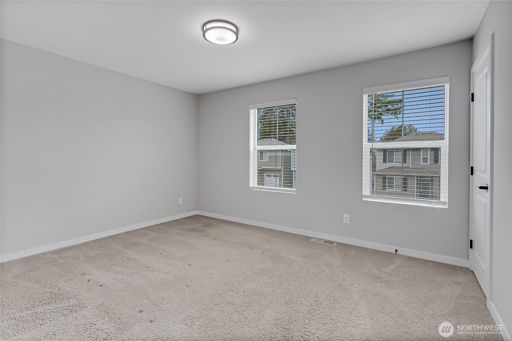 5212 E M Street , Tacoma, WA 98404