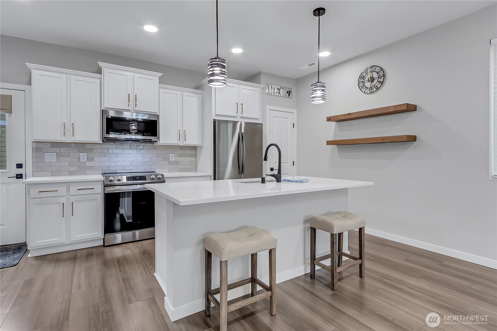 5212 E M Street , Tacoma, WA 98404