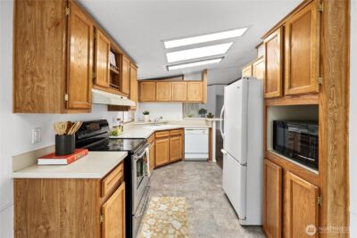 20810 93rd Street E, Bonney Lake, WA 98391 - Photo 10