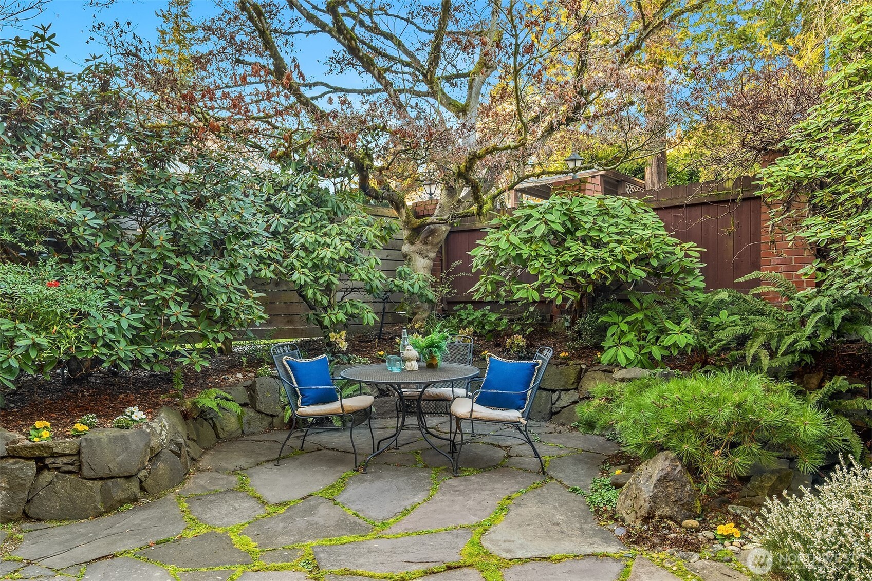 3419 E Laurelhurst Drive NE, Seattle, WA 98105