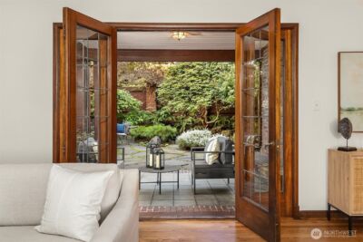 3419 E Laurelhurst Drive NE, Seattle, WA 98105 - Photo 10