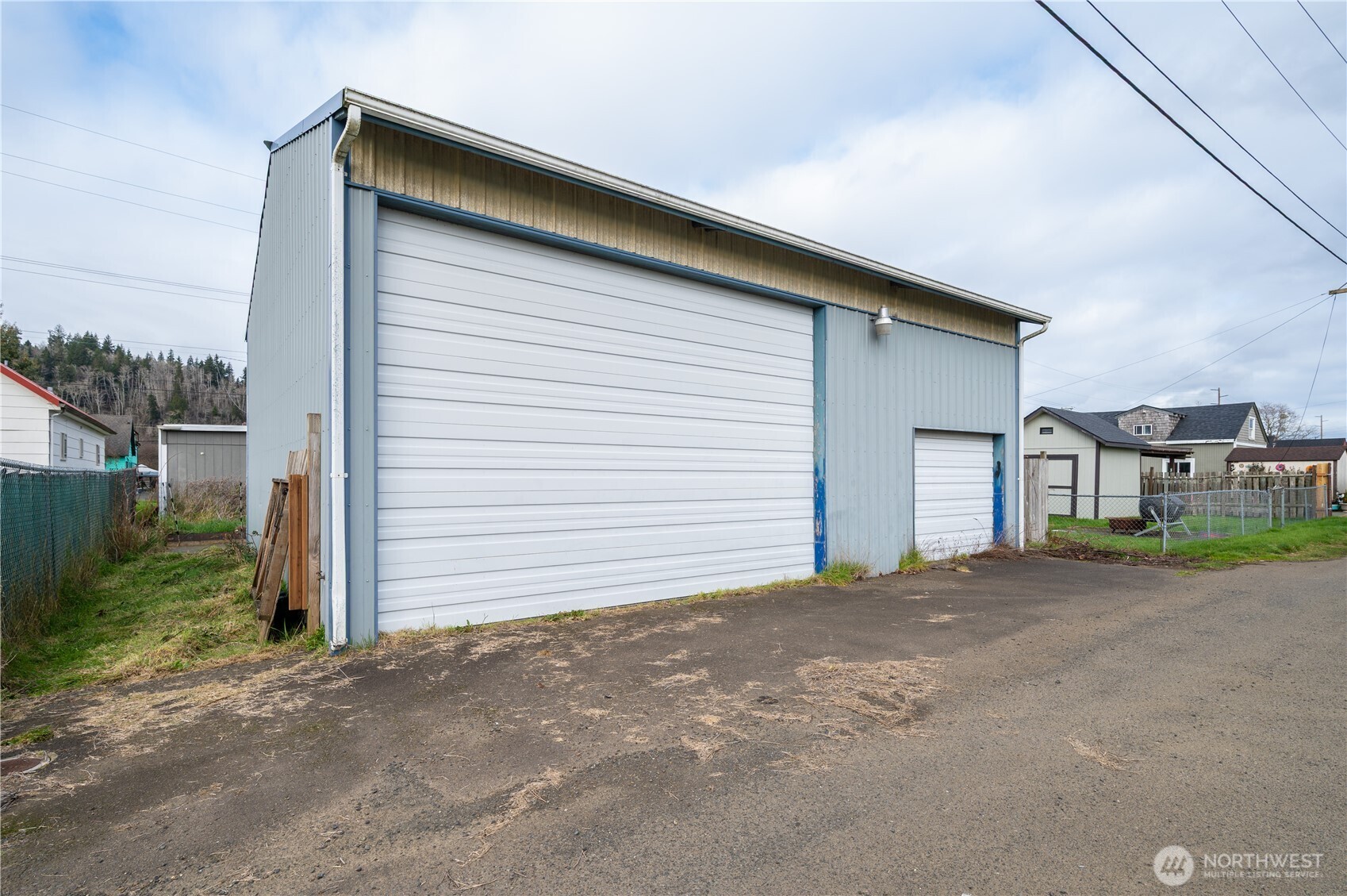 2826 Pacific Avenue , Hoquiam, WA 98550