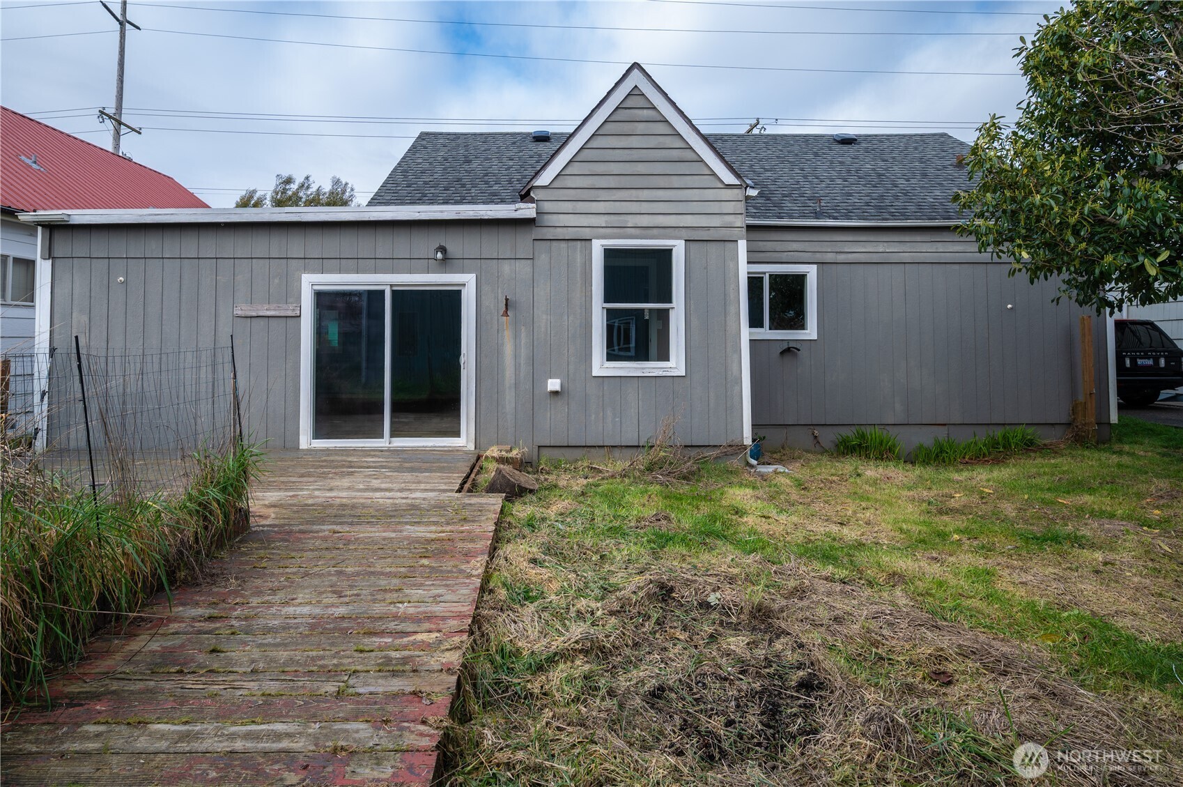 2826 Pacific Avenue , Hoquiam, WA 98550