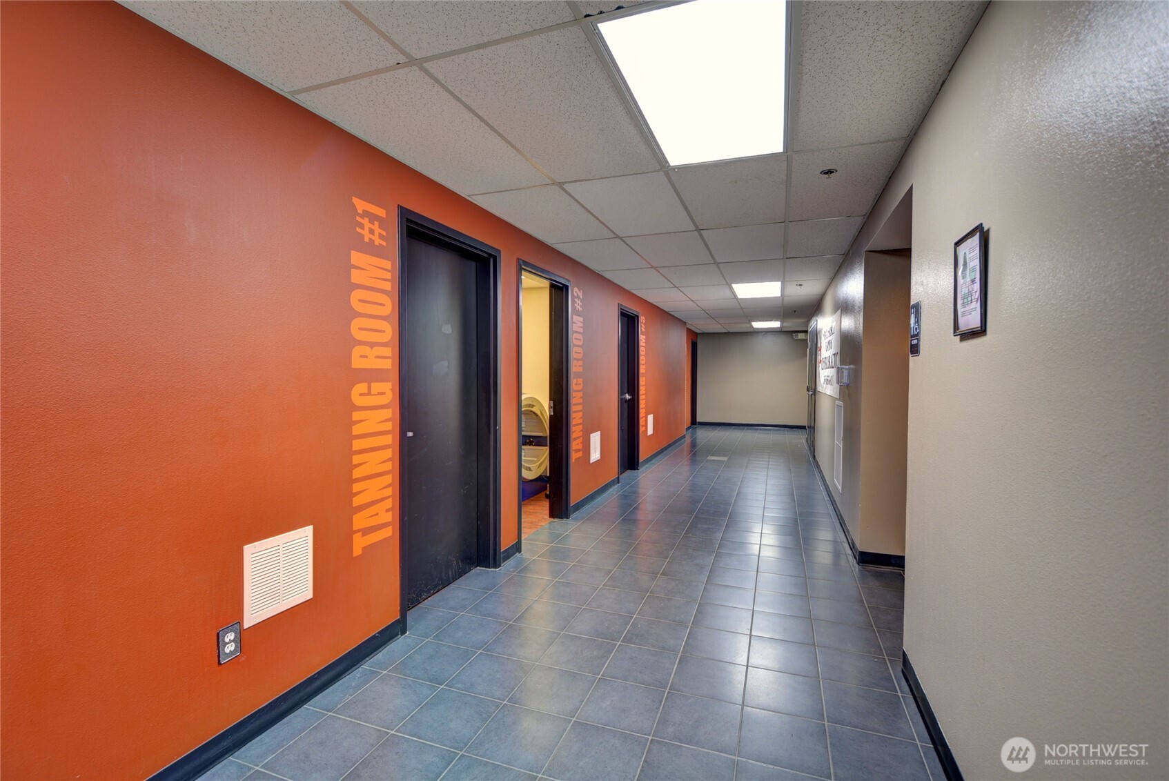 1050 State Avenue , Marysville, WA 98270