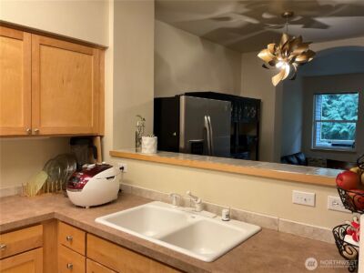 15302 40th Avenue W #2-202, Lynnwood, WA 98087-8972 - Photo 3