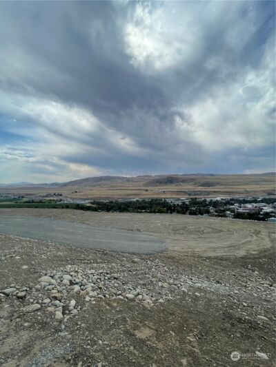 10 Parks Drive , Okanogan, WA 98840 - Photo 3