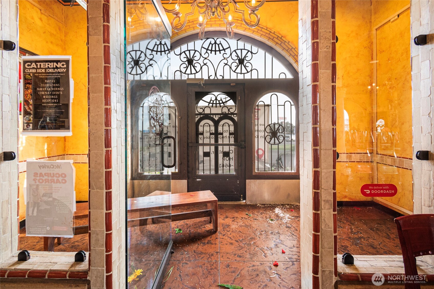 2807 W 10th Avenue , Kennewick, WA 99336