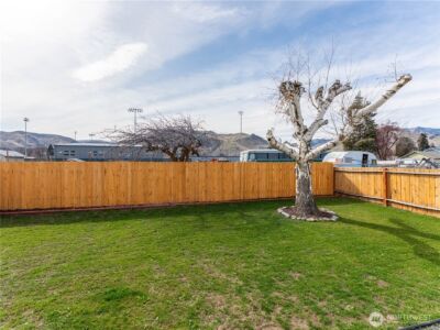 98 Fuller Street , Wenatchee, WA 98801 - Photo 36