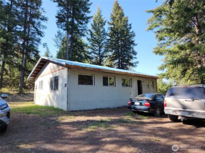 51 Trapline Loop Road , Oroville, WA 98844
